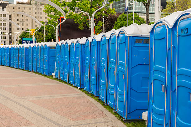 Best Restroom Trailer for Weddings  in Mclendon Chisholm, TX